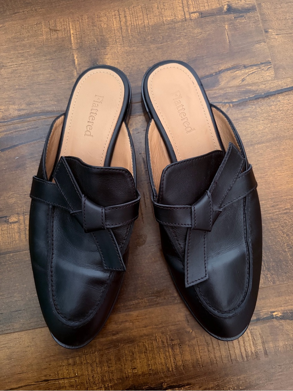 Flattered Leather “Alice” knotted bow Mules  - Size 36/ 6